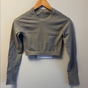 Nux Sierra Long Sleeve Crop Sage Green Size Small